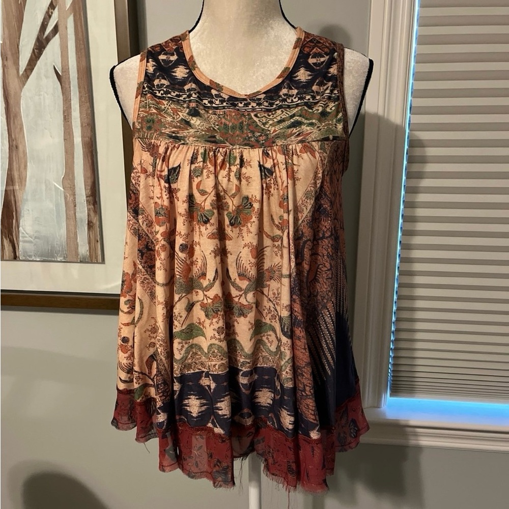 Floral Sleeveless Blouse - Multicolor